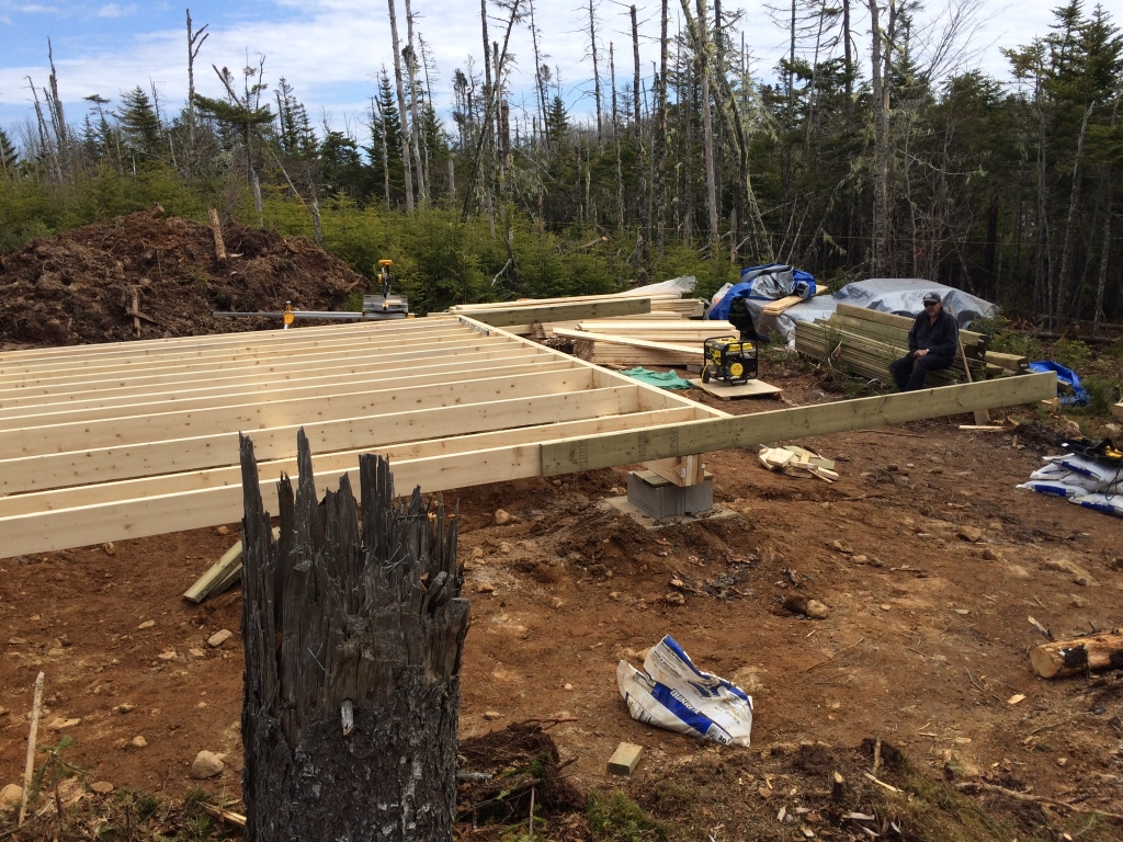 Finishing up the floor joist framing