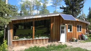 Off_Grid_House with solar 