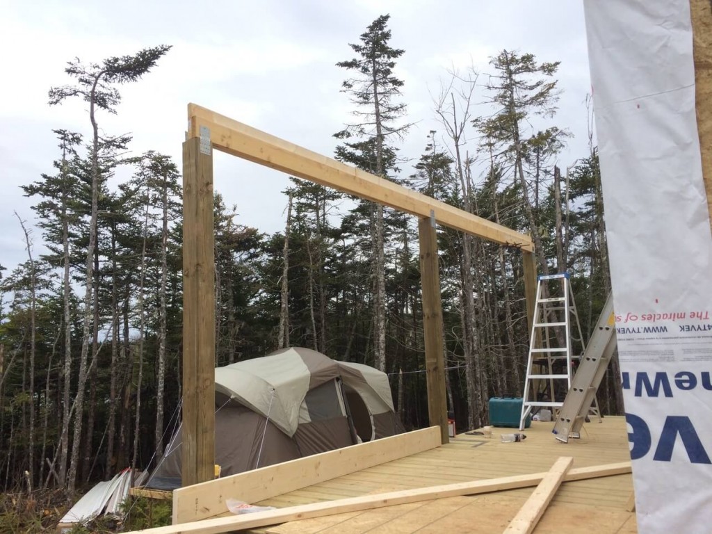 The-Off-Grid-Cabin-Front-Deck-Roof-Support-BeamThe-Off-Grid-Cabin-Front-Deck-Roof-Support-Beam