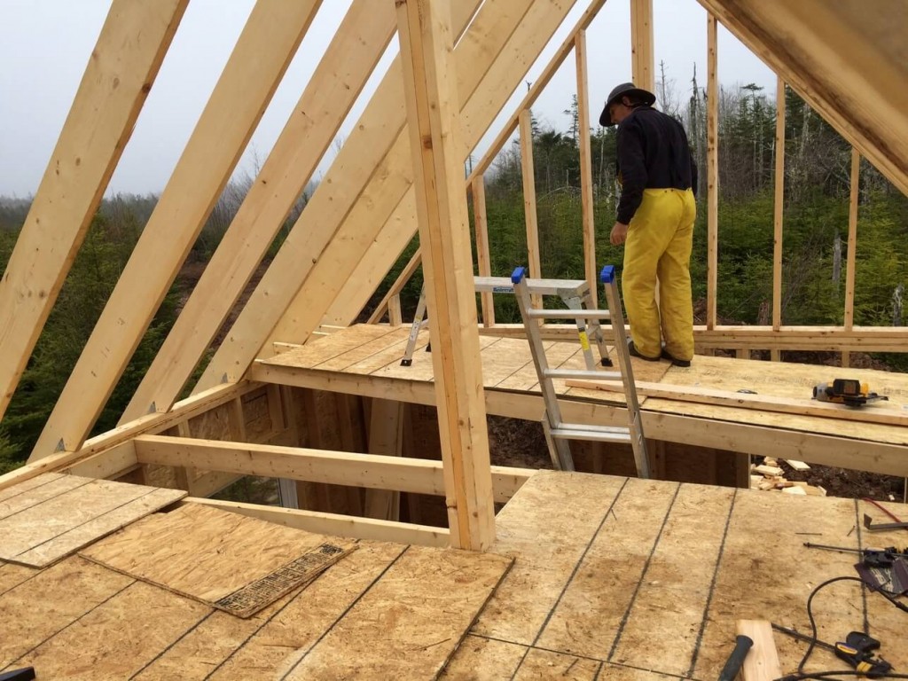 The Off Grid Cabin Gable End Framing East Side