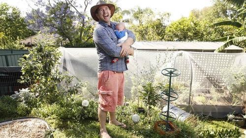 Sydney Family Living Off grid