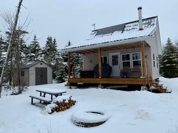 The Off Grid Cabin in Winter