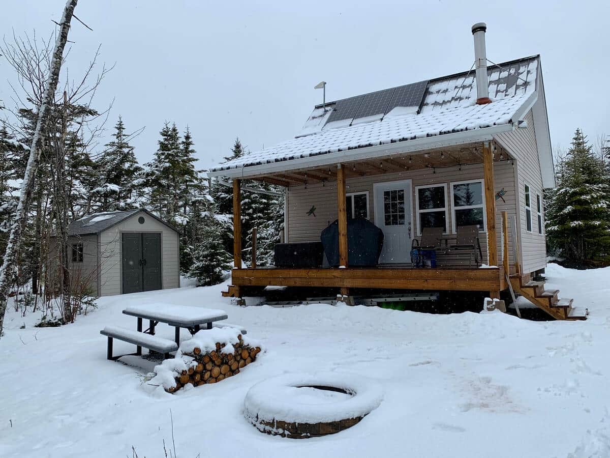The Off Grid Cabin in Winter