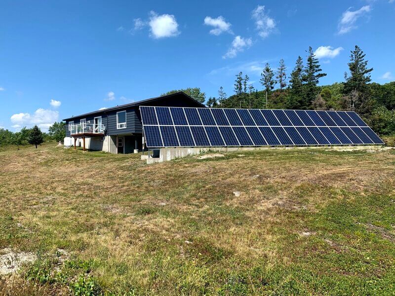 Off Grid Living Solar Panels